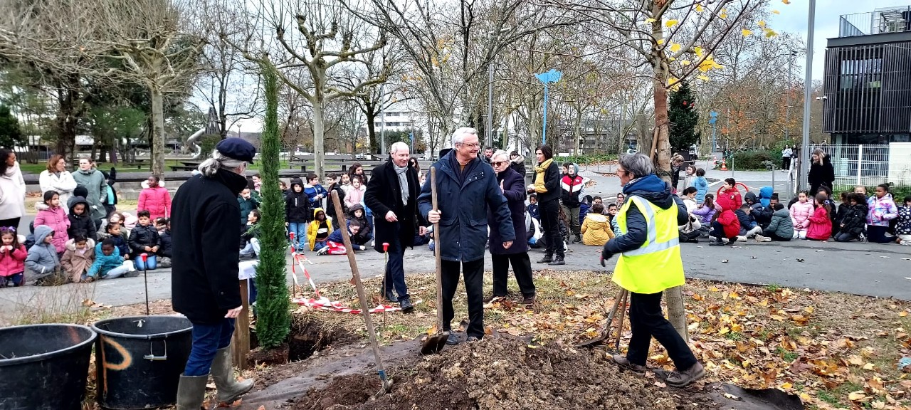 IMG-20241212-WA0025_copy_1280x576